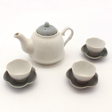 Dalsogeum 陶瓷茶壺 + 花瓣茶杯3入組 深灰色  1套