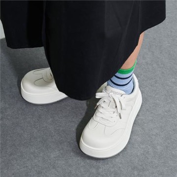 瑪速主義2025年新款厚底休閑鞋運動小白鞋百搭面包鞋潮板鞋女冬季