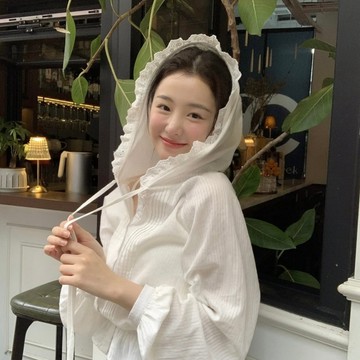 【太妮絲CS07】現貨 法式可愛連帽上衣 甜心蕾絲帽邊襯衫 長袖寬鬆上衣 早秋防曬外套 顯瘦百搭雪紡罩衫 韓系 外套