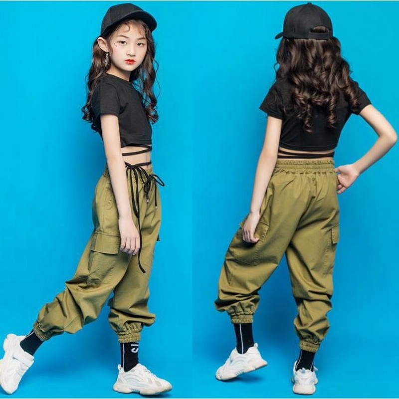 ダンス衣装 トップス 黒 半袖 Tシャツ へそ出し 着痩せ ショート