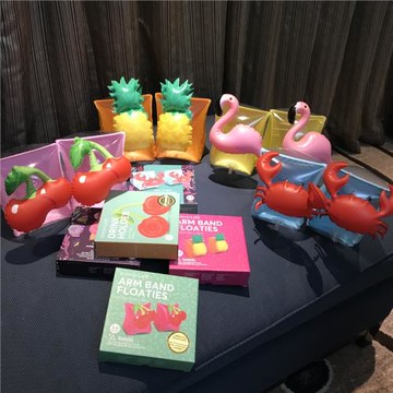 新品ins螃蟹手臂圈火烈鳥加厚安全雙氣囊安全水袖水袖浮袖漂泳袖