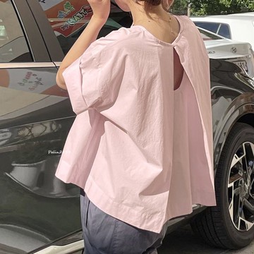 手工純棉 Oversize 襯衫，後方設計