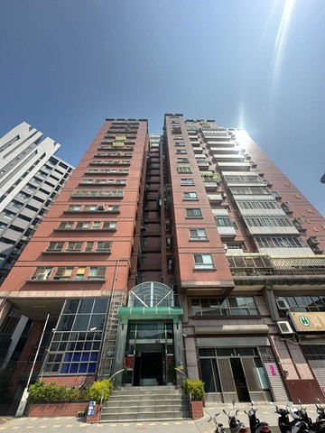 南區精華地段三房｜電梯更新｜首購收租都適合｜台中市南區五權南路