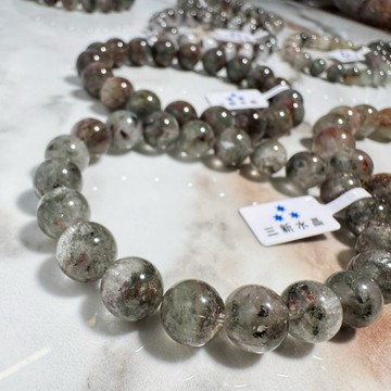 綠幽靈 優惠高CP質 綠幽 綠幽靈手珠 綠幽🌠三新水晶🌠 意象彩幽靈手珠 內包體 彩幽 綠幽靈 紅幽靈