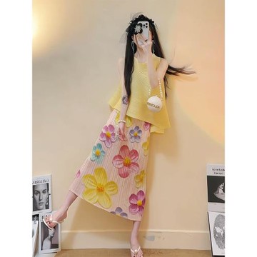 法式褶皺無袖上衣高級感超好看的油畫半身裙套裝2025新款女裝夏季