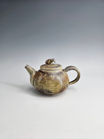 日本艾土入碳柴燒壺