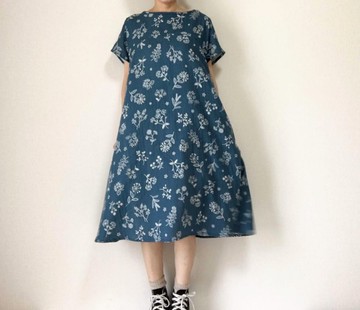 森林綠 刺繡風花草圖案 短袖傘狀連身裙 日本製純棉雙層紗
