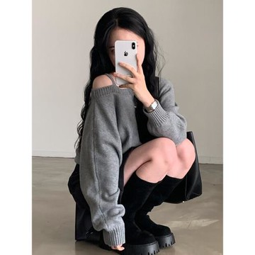 高級感韓系露肩針織毛衣女秋季新款設計感小心機斜肩短款打底上衣