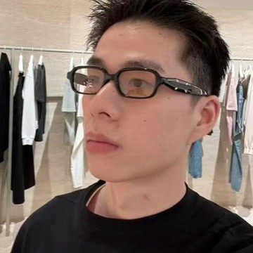25年TR插芯腳小方框偏光太陽鏡男女高級感時尚百搭墨鏡素顏平光鏡