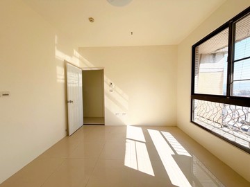 東區️舜元建設｜震後三房平車｜高樓山景視野戶｜台中市東區旱溪東路一段