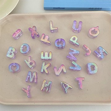 優選✨字母串珠 DIY材料包 手鏈配件 手作材料 情人節禮物 飾品材料 亞克力炫彩字母珠子掛件鞋釦帶手工diy配飾包掛材