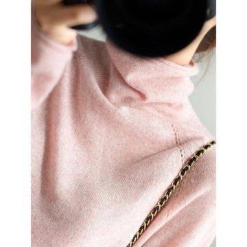 粉色高領毛衣打底衫女2025新款秋冬季高級感洋氣風衣內搭針織上衣