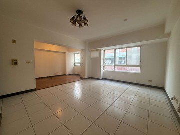 文心櫻花｜西屯稀有千萬內｜大四房｜台中市西屯區大弘三街