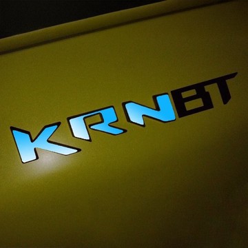 SYM KRN LOGO 反光機車貼紙  藍色  1個