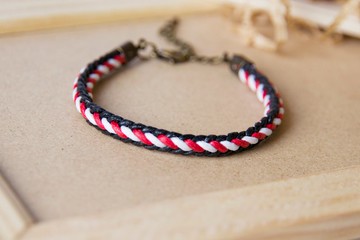 雙色滾邊 / 手工編織手環