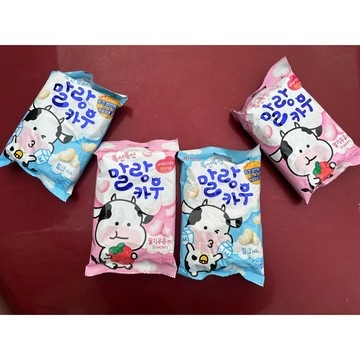 韓國🇰🇷現貨 Lotte 樂天 軟綿綿 牛奶糖 牛奶 草莓 一包79g 原味 草莓牛奶 말랑카우 韓國牛奶糖