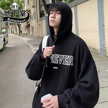 地下室B1-帽T 美式街頭FOREVER連帽上衣 秋冬落肩衛衣 潮流百搭款 大尺碼5XL【NL666053】