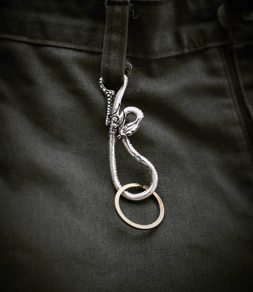 褲子上有蛇 Eden Viper hook