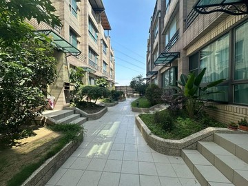 近藝文特區大透天~近交流道 生活機能交通便利｜桃園市桃園區富國路