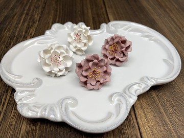 皮革八重櫻耳環│純銀耳針│耳勾│耳夾款式【花】