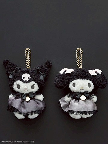 三麗鷗聯名-暗黑酷洛米/美樂蒂娃娃吊飾(08000970000) - Maison de FLEUR