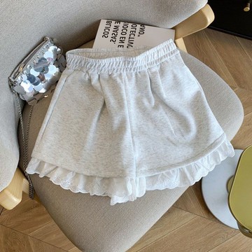 ✨精選好物✨蕾絲花邊 拚接運動 休閒短褲 女新款 鬆緊短褲 高腰短褲 寬鬆 闊腿褲 蕾絲花邊短褲 大碼短褲 睡褲運動短褲