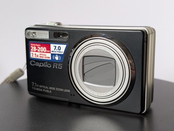 近全新盒裝 理光 Ricoh Caplio R5 復古數碼相機 (CCD 傳感器)