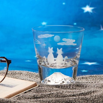 【質感禮物】日本田島硝子 日本製富士山雕花威士忌杯-貓與月