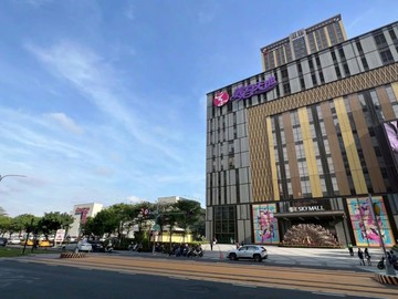 ｜義享天地｜凹子底｜捷運輕軌｜大四房+車位｜高雄市左營區太華街