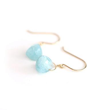 單顆 Milky Aquamarine (Trilliant Cut) K10 Hook 耳環 ~ESPOIR~