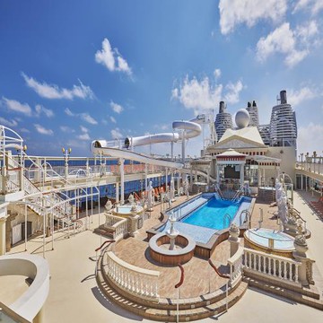 【麗星郵輪探索星號】高雄/週五出發~跨年日本六天航程(海景雙人房)單人券