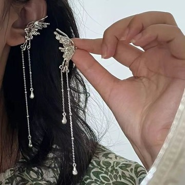 【闆娘推薦15】爆款耳夾~甜美複古冷淡風鋯石耳夾女ins潮酷無耳洞耳骨夾女 202S