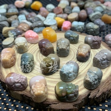 阿拉善彩玉瑪瑙女王貝貔貅阿拉善貔貅