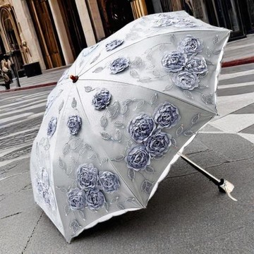 立體繡花太陽傘防曬防紫外線蕾絲刺繡雙層黑膠二折遮陽女公主洋傘