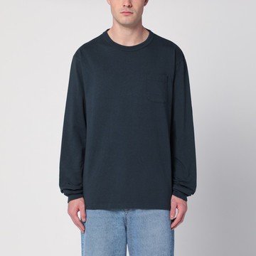 Navy blue long-sleeved T-shirt