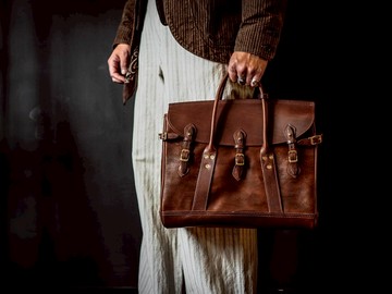 Well-Dressed Satchel Full Veg-Tanned Leather