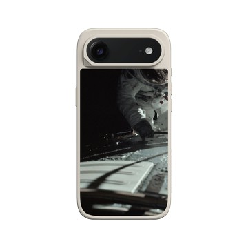 iPhone Air SolidX 貝殼灰 - NASA - Apollo 17 - Astronaut Evans Trans-Earth Coast
