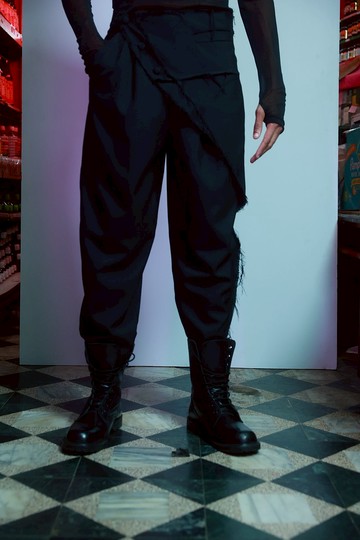 斜擋片解構西裝褲