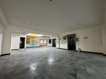捷運前金中華三路金門牌室內50坪低公設住辦｜高雄市前金區中華三路
