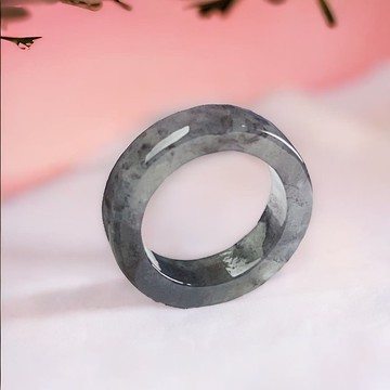 冰種飄烏雞翡翠戒指戒圈 | 國際13.5圍| 天然緬甸玉翡翠A貨 |送禮