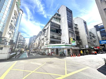 新!東區全家聚寶盆二樓☆住商張正順｜台北市大安區忠孝東路四段
