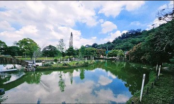 【霧峰·萬坪湖泊秘境】蜜克羅莊園 朝陽大學網美聖地｜台中市霧峰區民生路八德巷