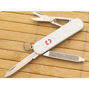 Victorinox ビクトリノックス　Swiss Army 7機能マルチツール Silver Alox Classic SD Pocket Knife　（シルバー）