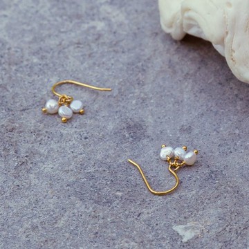 SOPHIE  DESCHAMPS 3珍珠串金耳環