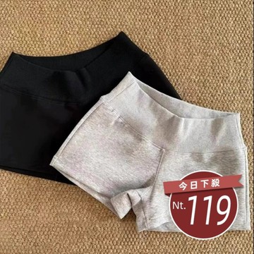 【台灣發貨】韓版簡約修身顯瘦休閒短褲 短褲 褲子 女裝【P399】