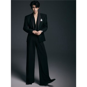 張凌赫同款黑色修身西服男高級感休閑西裝外套商務正裝墊肩西服潮