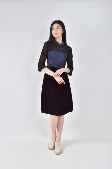 (S) londee春夏鏤空串珠黑色洋裝