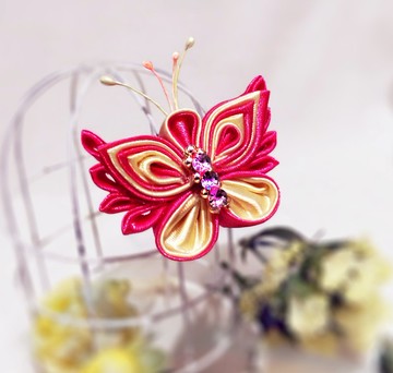 嫣紅蝴蝶翩翩飛 手工珍珠緞帶 襟針 髮圈