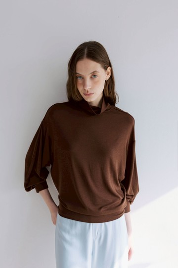 Studio Doe - 泡泡袖高領上衣