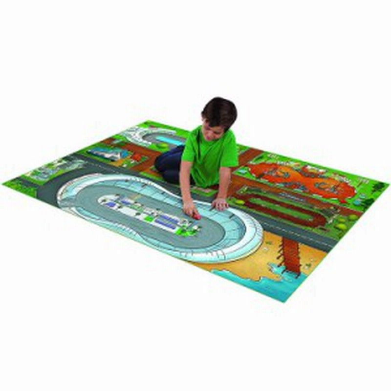ディズニー カーズ プレイマット 大きい キッズマット ミニカー付き 道路 遊べるマット 子供 1cm 155cm 長方形 通販 Lineポイント最大1 0 Get Lineショッピング